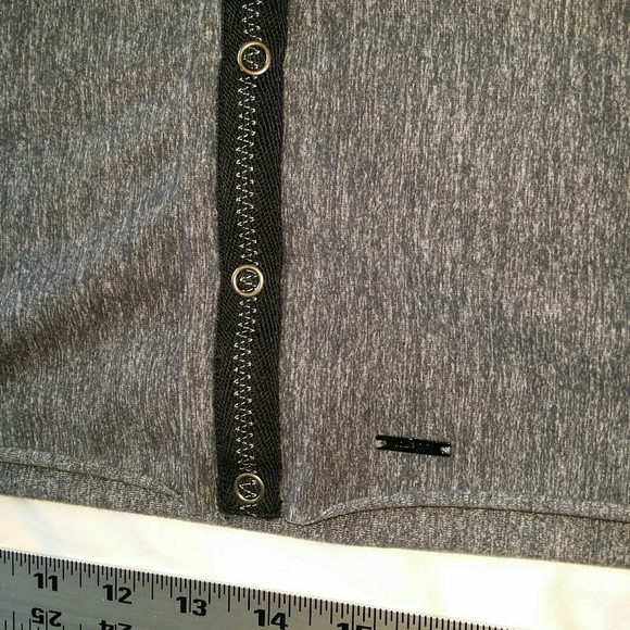 Lululemon infinity scarf 3-in-one - Picture 4 of 8